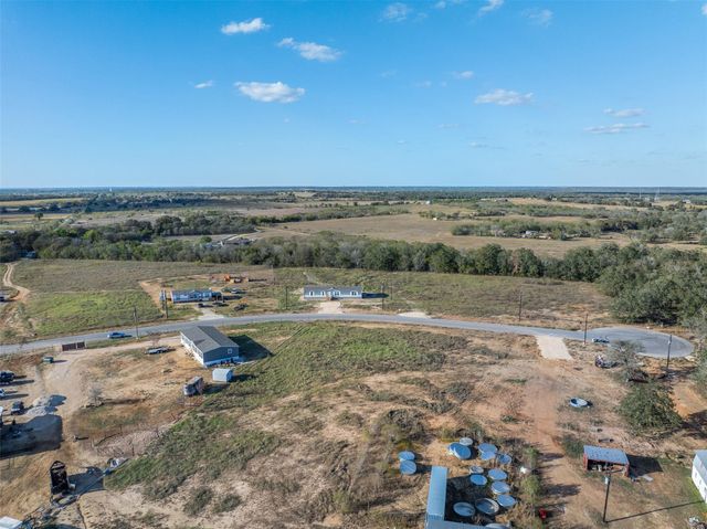 139 Azalea CT, Dale, TX 78616