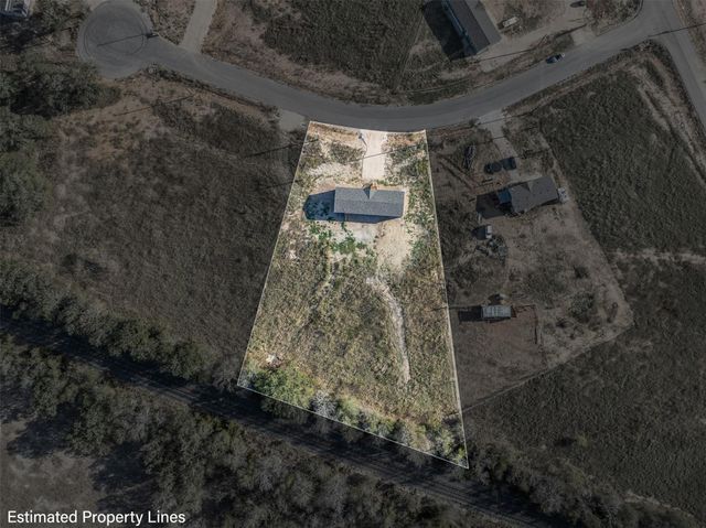 139 Azalea CT, Dale, TX 78616