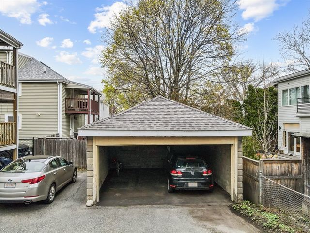 41 Blanchard 41, Cambridge, MA 02138