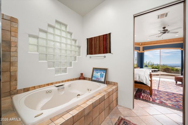 11011 E DE LA O Road, Scottsdale, AZ 85255