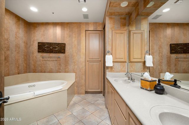 11011 E DE LA O Road, Scottsdale, AZ 85255