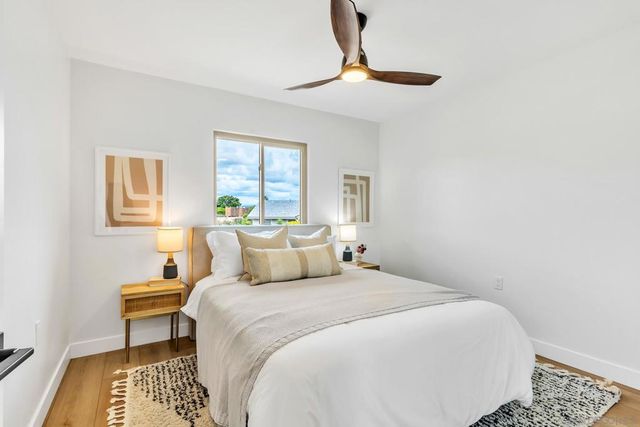 12127 Santiago Rd W, San Diego, CA 92128