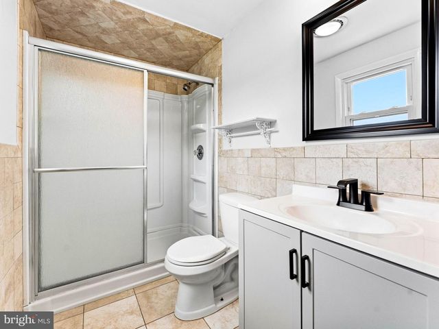 131 STURBRIDGE DR, Sicklerville, NJ 08081