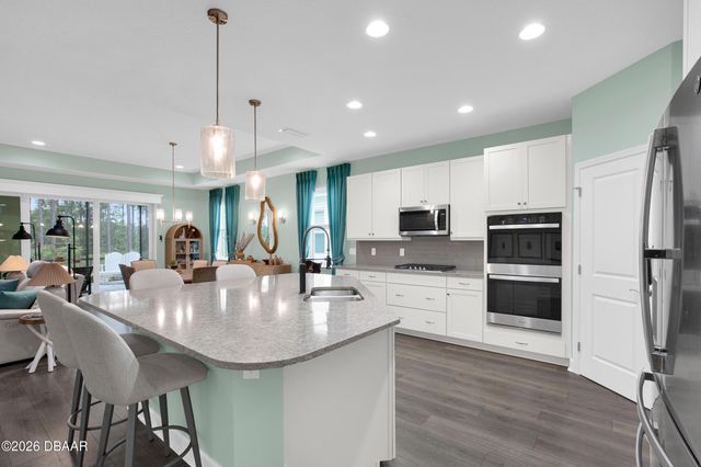 817 Bama Breeze Drive, Daytona Beach, FL 32124