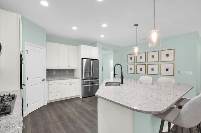 817 Bama Breeze Drive, Daytona Beach, FL 32124