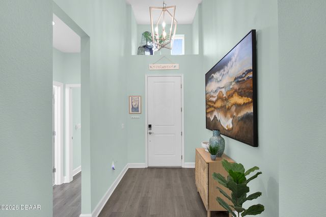 817 Bama Breeze Drive, Daytona Beach, FL 32124