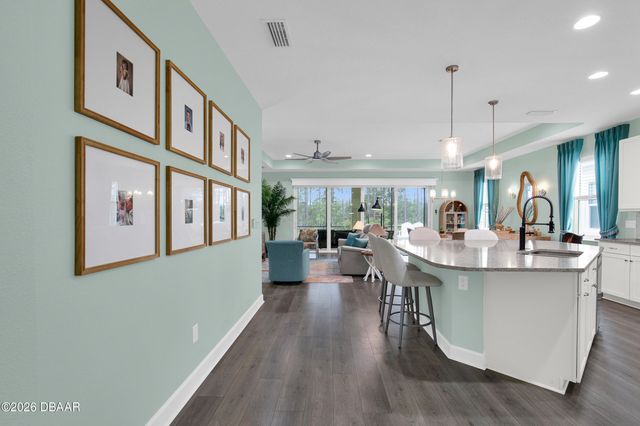 817 Bama Breeze Drive, Daytona Beach, FL 32124