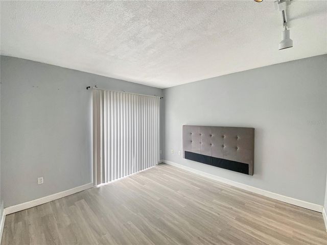 1700 SW 16TH COURT P6, Gainesville, FL 32608