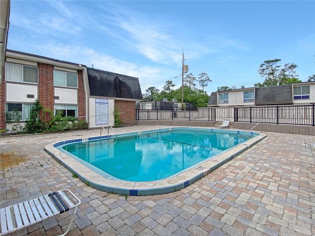 1700 SW 16TH COURT P6, Gainesville, FL 32608