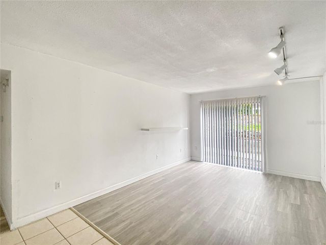 1700 SW 16TH COURT P6, Gainesville, FL 32608