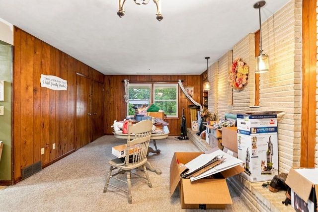 3121 Windsor LANE, Janesville, WI 53546
