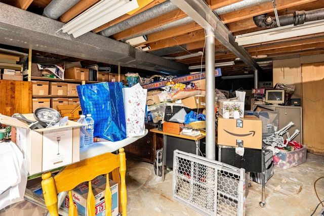 3121 Windsor LANE, Janesville, WI 53546