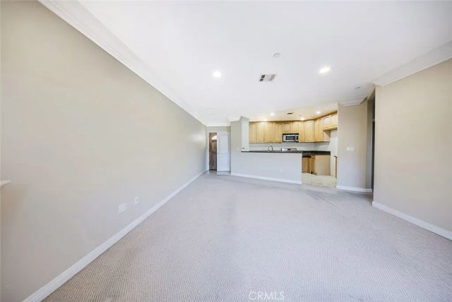 1515 Grismer Avenue 302, Burbank, CA 91504