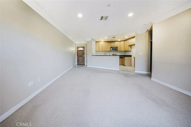 1515 Grismer Avenue 302, Burbank, CA 91504