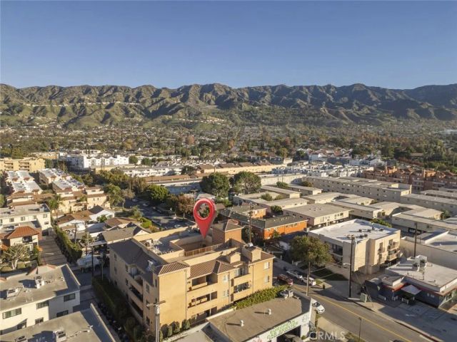 1515 Grismer Avenue 302, Burbank, CA 91504