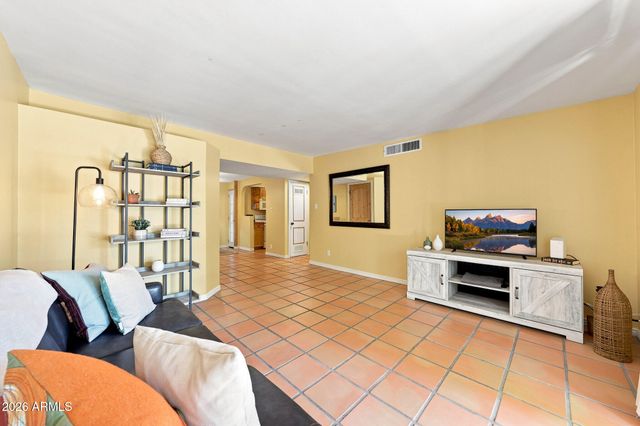 4615 N 22ND Street 202, Phoenix, AZ 85016