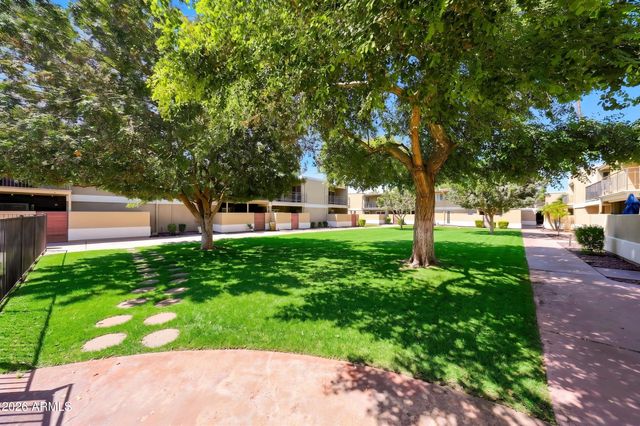 4615 N 22ND Street 202, Phoenix, AZ 85016