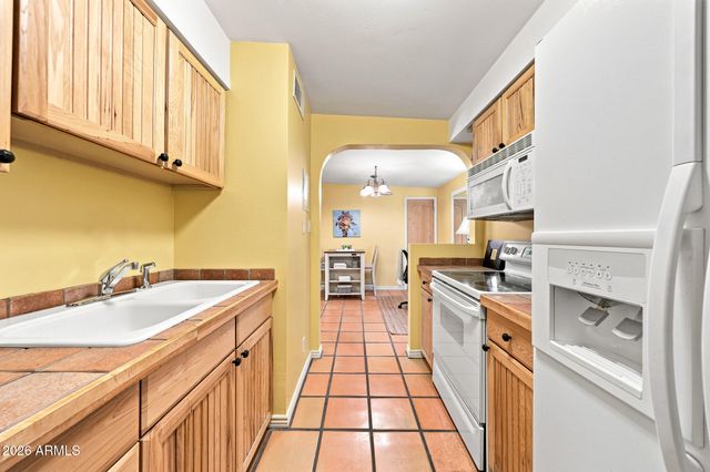 4615 N 22ND Street 202, Phoenix, AZ 85016