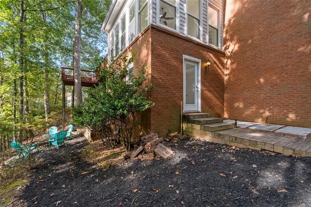 8705 River Bluff Lane, Roswell, GA 30076