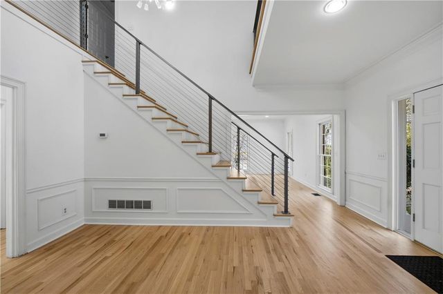 8705 River Bluff Lane, Roswell, GA 30076