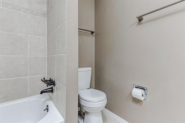 13060 Trail Hollow Drive 3060, Houston, TX 77079