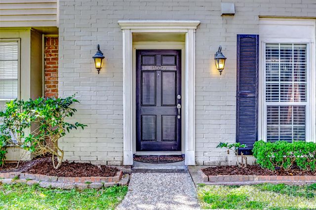13060 Trail Hollow Drive 3060, Houston, TX 77079
