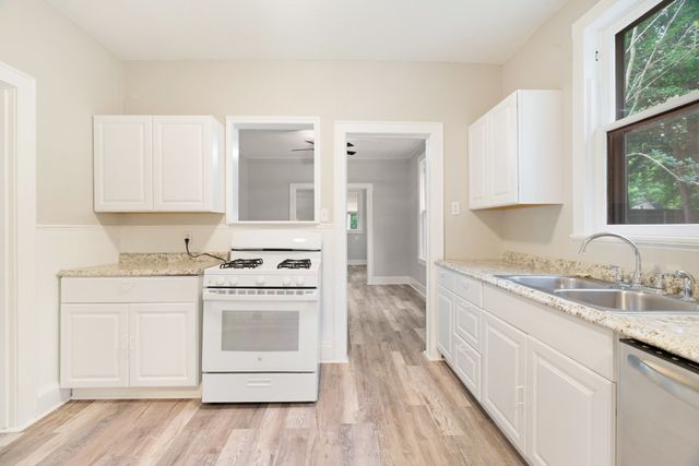 2335 Simpson Street, Paris, TX 75460