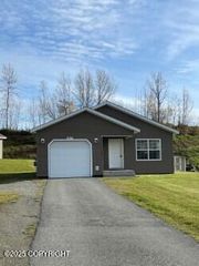 1637 S B Shannon Street, Wasilla, AK 99654