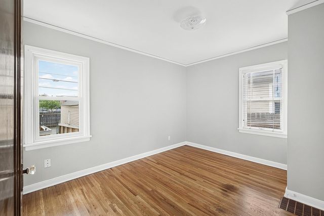 1122 Sherburne Avenue, Saint Paul, MN 55104