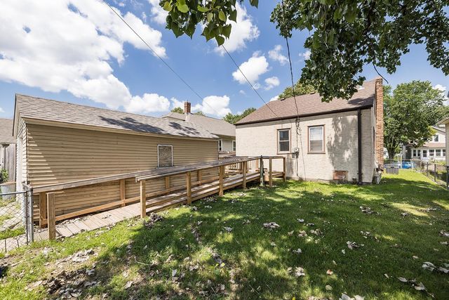 1122 Sherburne Avenue, Saint Paul, MN 55104