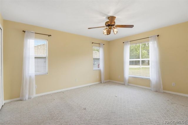 8278 N Pickinz Way, Citrus Springs, FL 34433