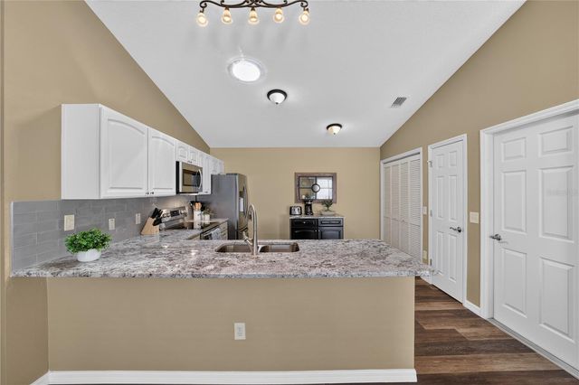 1808 ENDSLEY COURT, The Villages, FL 32162
