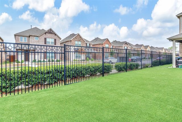 430 Pasco Road, Garland, TX 75044