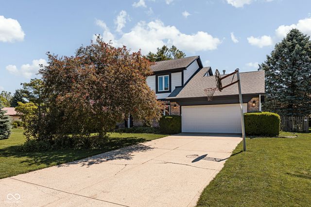 725 Morse Landing Drive, Cicero, IN 46034