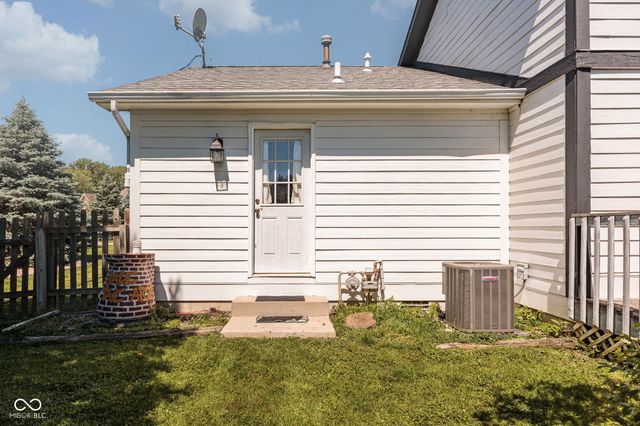 725 Morse Landing Drive, Cicero, IN 46034