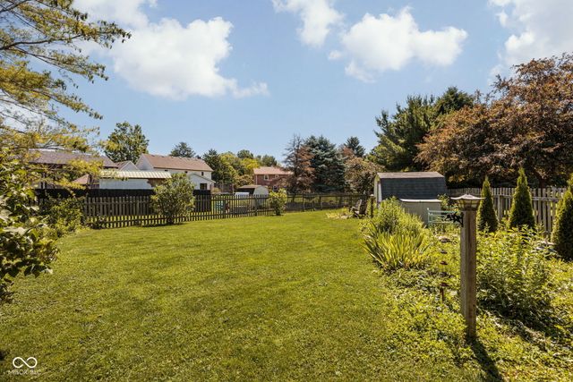 725 Morse Landing Drive, Cicero, IN 46034