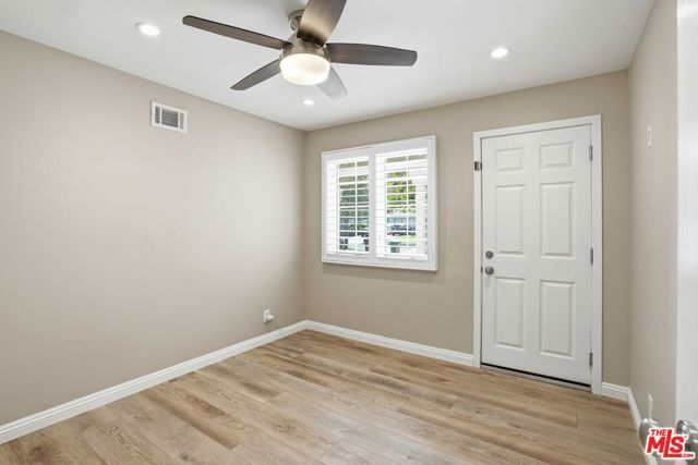 6646 Franrivers Avenue, West Hills (los Angeles), CA 91307