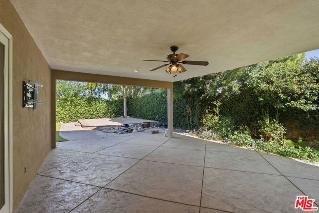 6646 Franrivers Avenue, West Hills (los Angeles), CA 91307