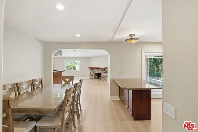 6646 Franrivers Avenue, West Hills (los Angeles), CA 91307