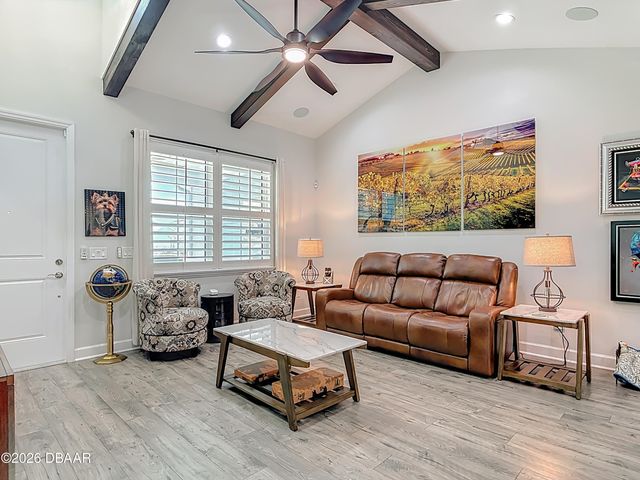 345 Hang Loose Way, Daytona Beach, FL 32124