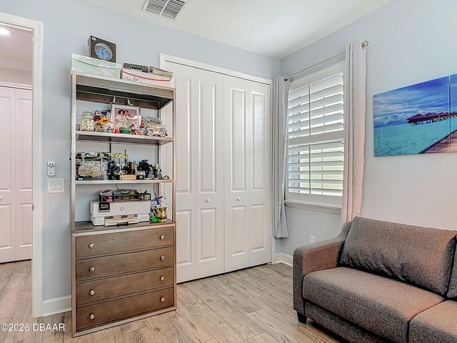 345 Hang Loose Way, Daytona Beach, FL 32124