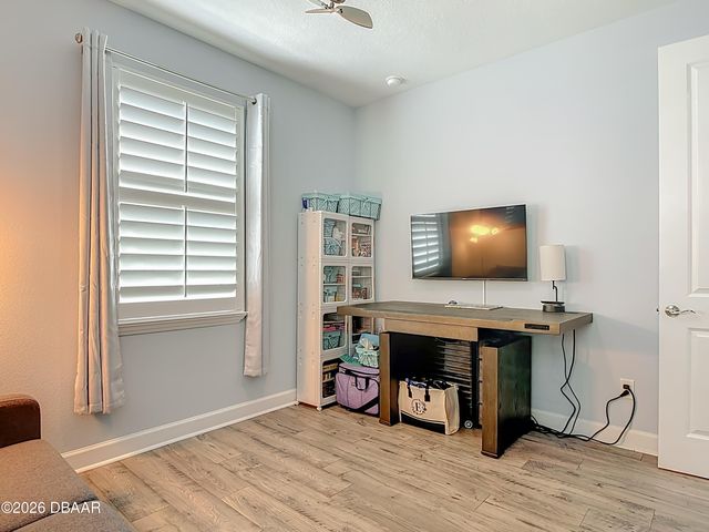 345 Hang Loose Way, Daytona Beach, FL 32124