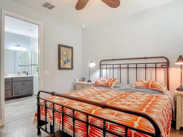 345 Hang Loose Way, Daytona Beach, FL 32124