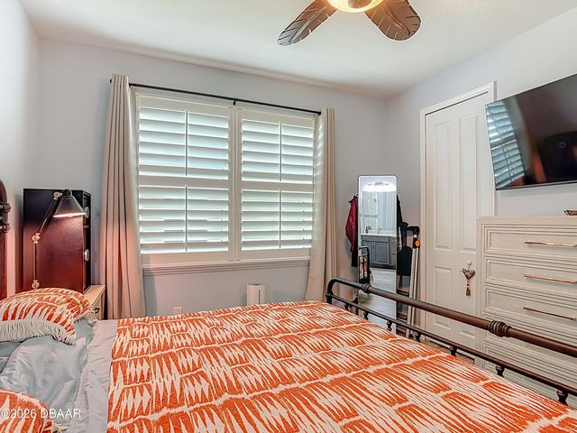 345 Hang Loose Way, Daytona Beach, FL 32124