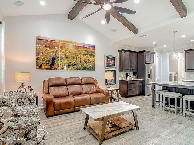 345 Hang Loose Way, Daytona Beach, FL 32124