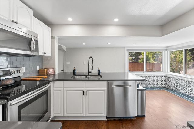 1111 E Dartmouth Avenue, Englewood, CO 80113