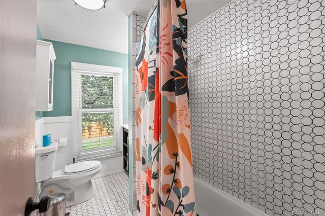 1111 E Dartmouth Avenue, Englewood, CO 80113