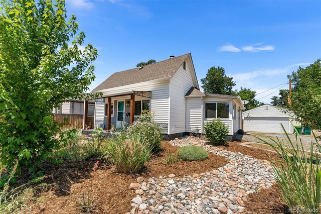 1111 E Dartmouth Avenue, Englewood, CO 80113