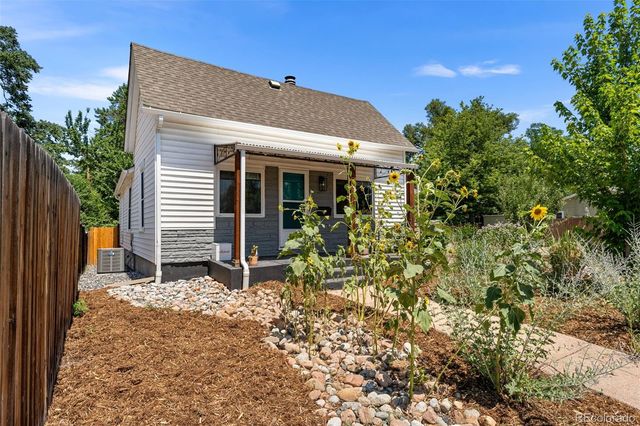 1111 E Dartmouth Avenue, Englewood, CO 80113