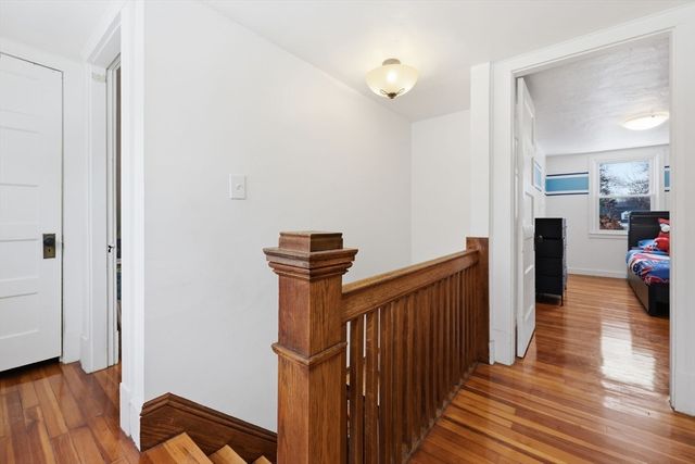 170 Plumtree Rd, Springfield, MA 01118